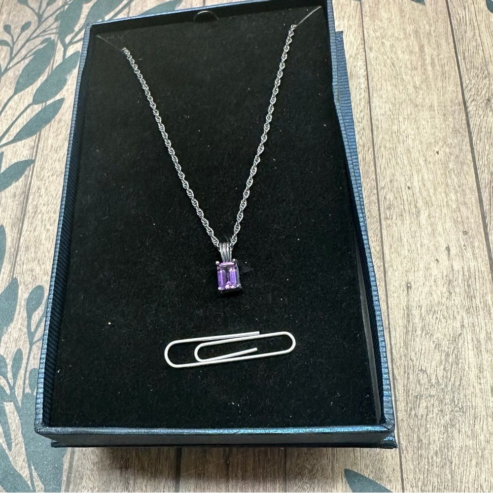 Sterling Silver Darkened Amethyst Square Necklace B8‎